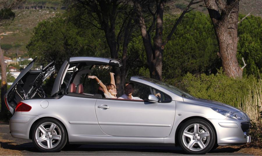  Peugeot 307 CC 2005 года  (фото 12 из 31)